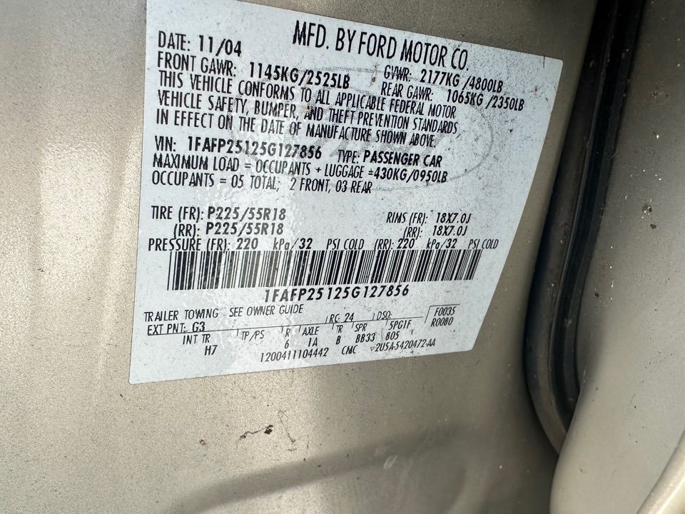 2005 Ford Five Hundred - $5,995