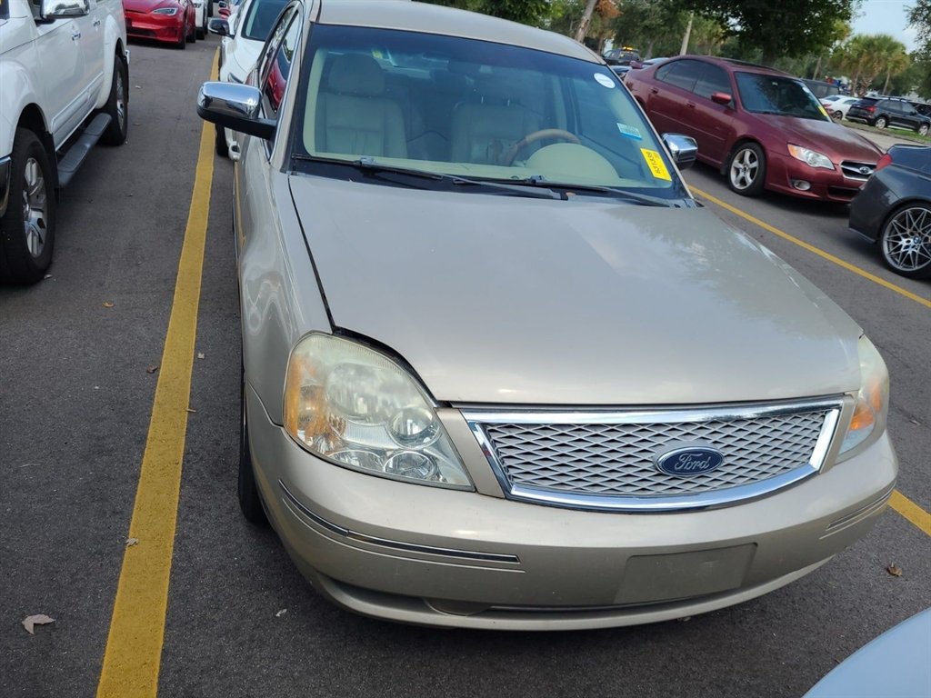 2005 Ford Five Hundred - $5,995