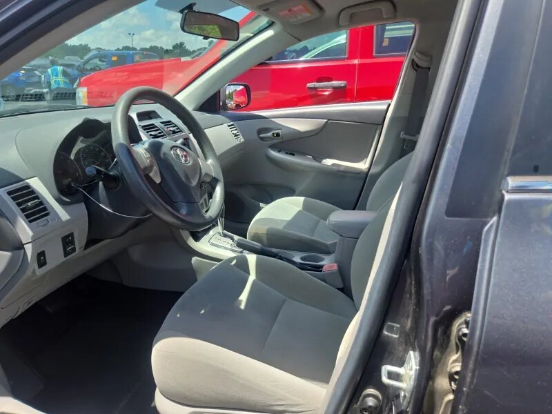 2013 Toyota Corolla - $8,995