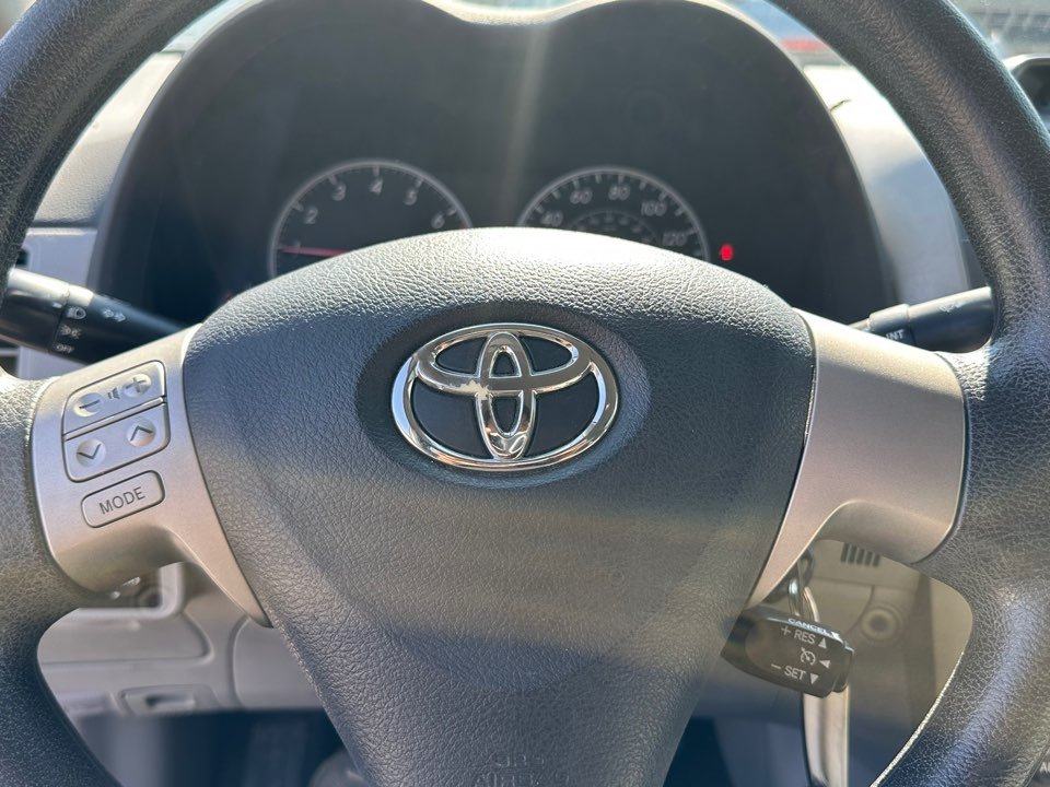 2013 Toyota Corolla - $8,995
