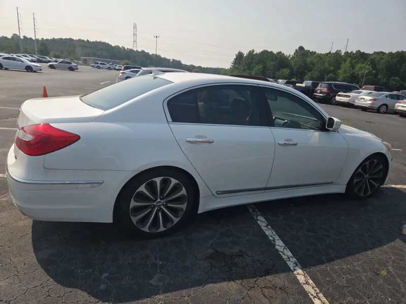 2013 Hyundai Genesis - $6,995