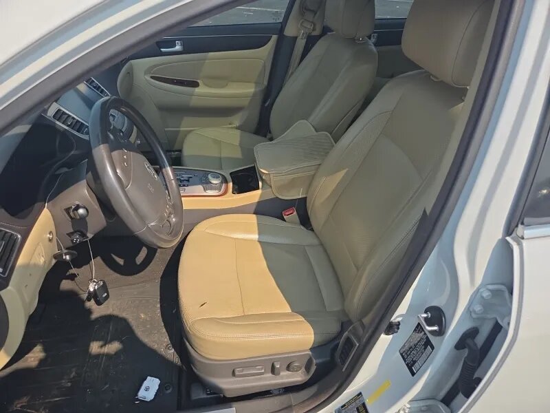 2013 Hyundai Genesis - $6,995