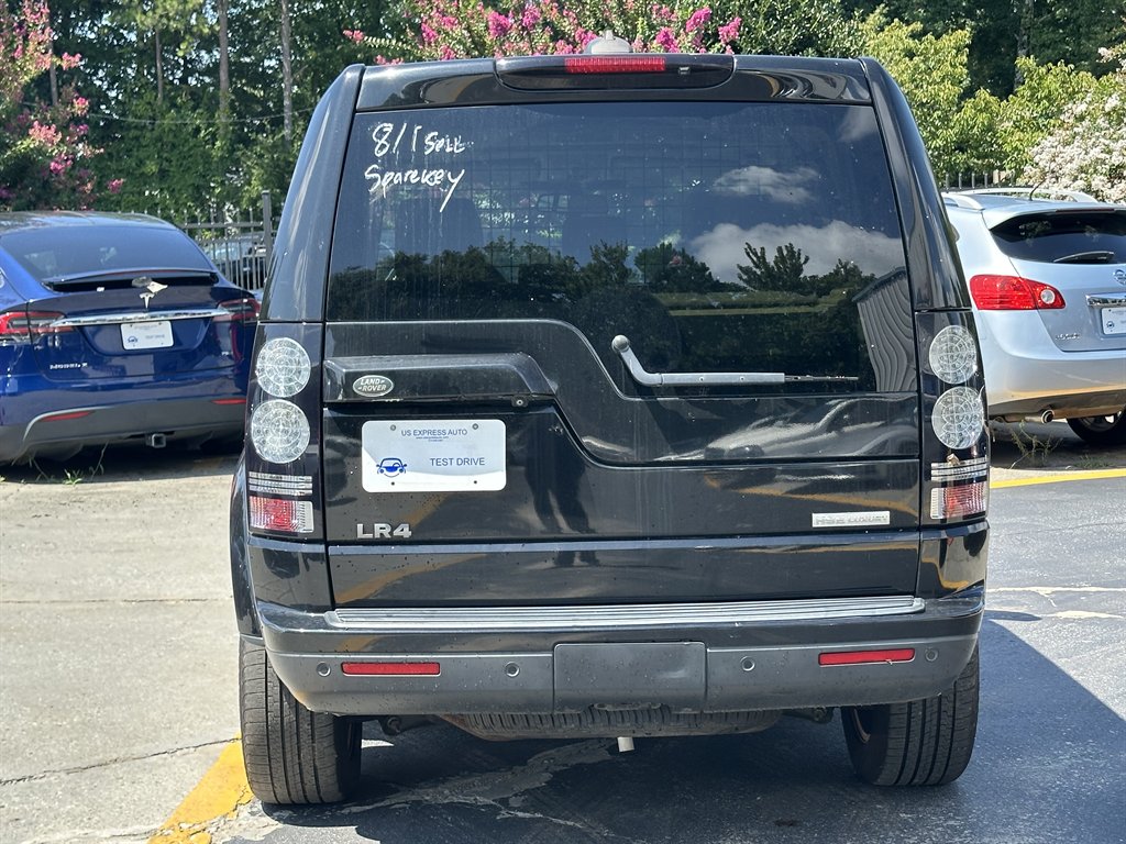 2016 Land Rover LR4 - $10,995