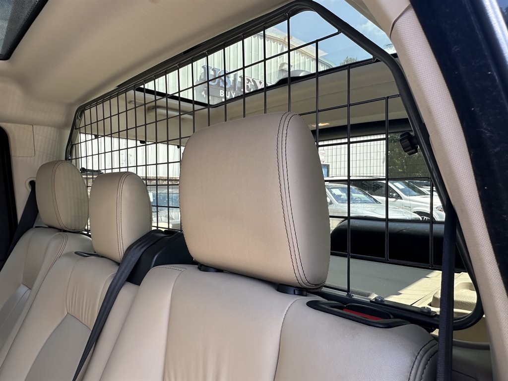 2016 Land Rover LR4 - $10,995