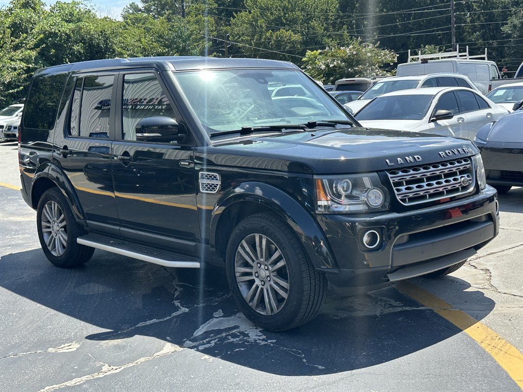 2016 Land Rover LR4 - $10,995