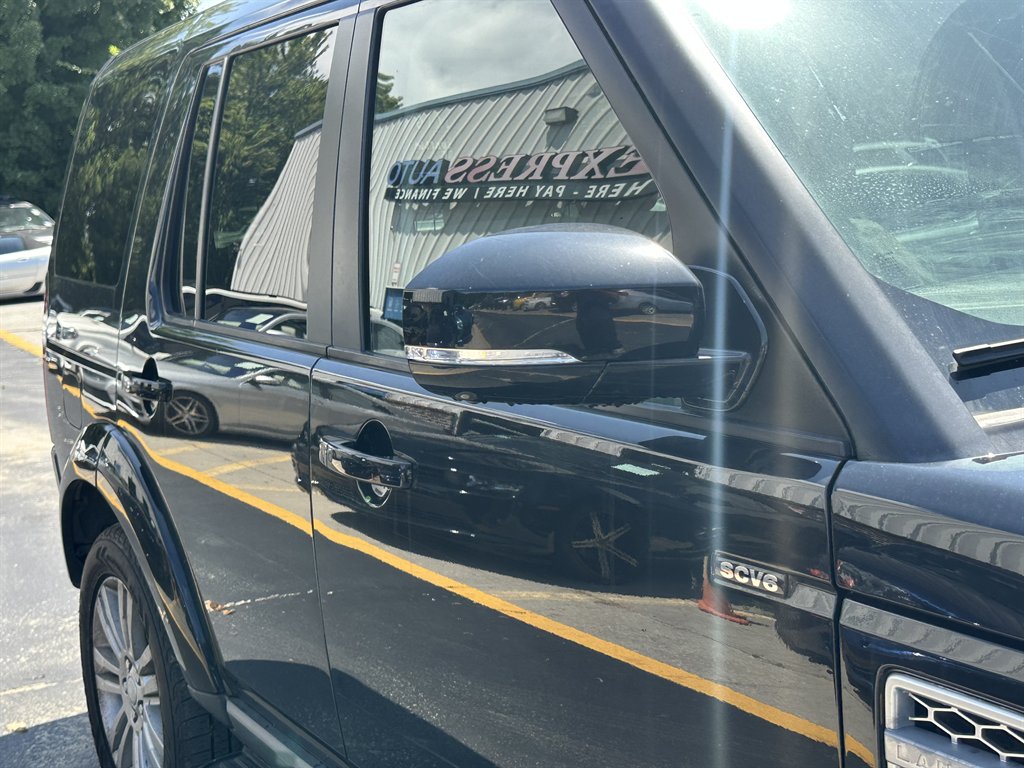 2016 Land Rover LR4 - $10,995