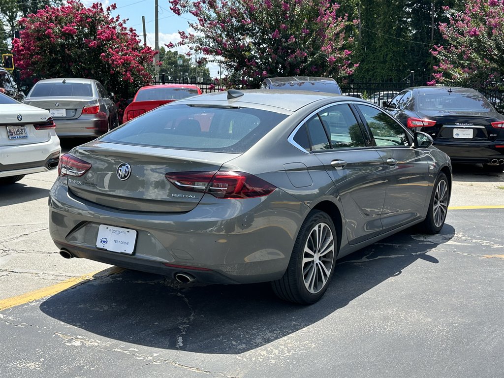 2018 Buick Regal - $8,995