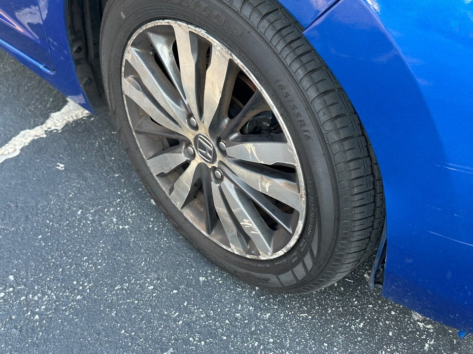 2015 Honda Fit - $10,875