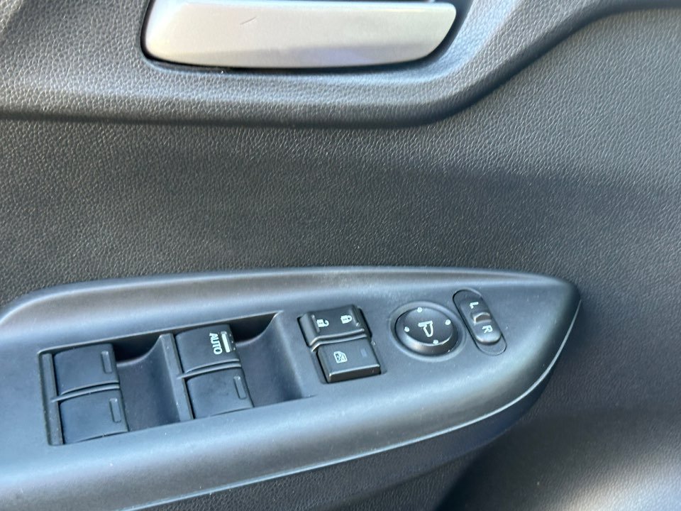 2015 Honda Fit - $10,875