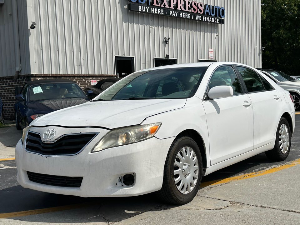 2010 Toyota Camry - $6,995