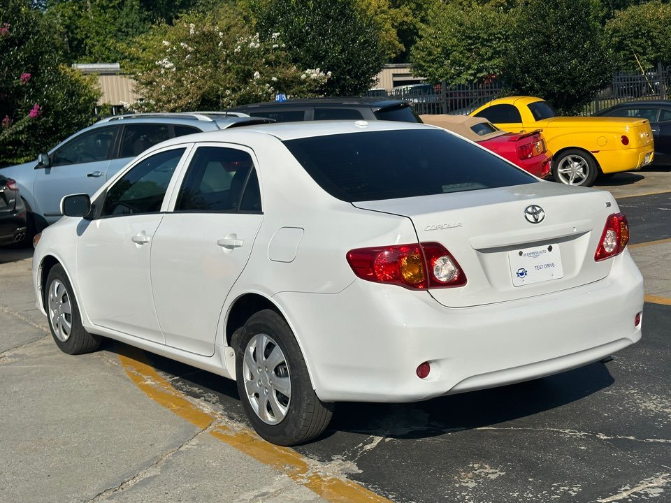 2010 Toyota Corolla - $9,995