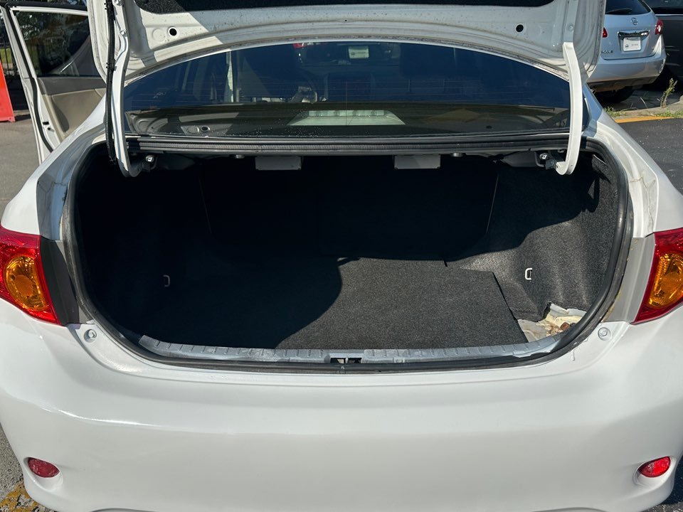 2010 Toyota Corolla - $9,995