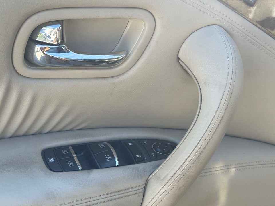 2016 INFINITI QX80