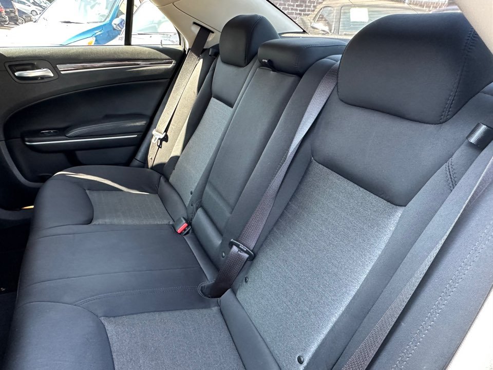 2021 Chrysler 300 - $13,995