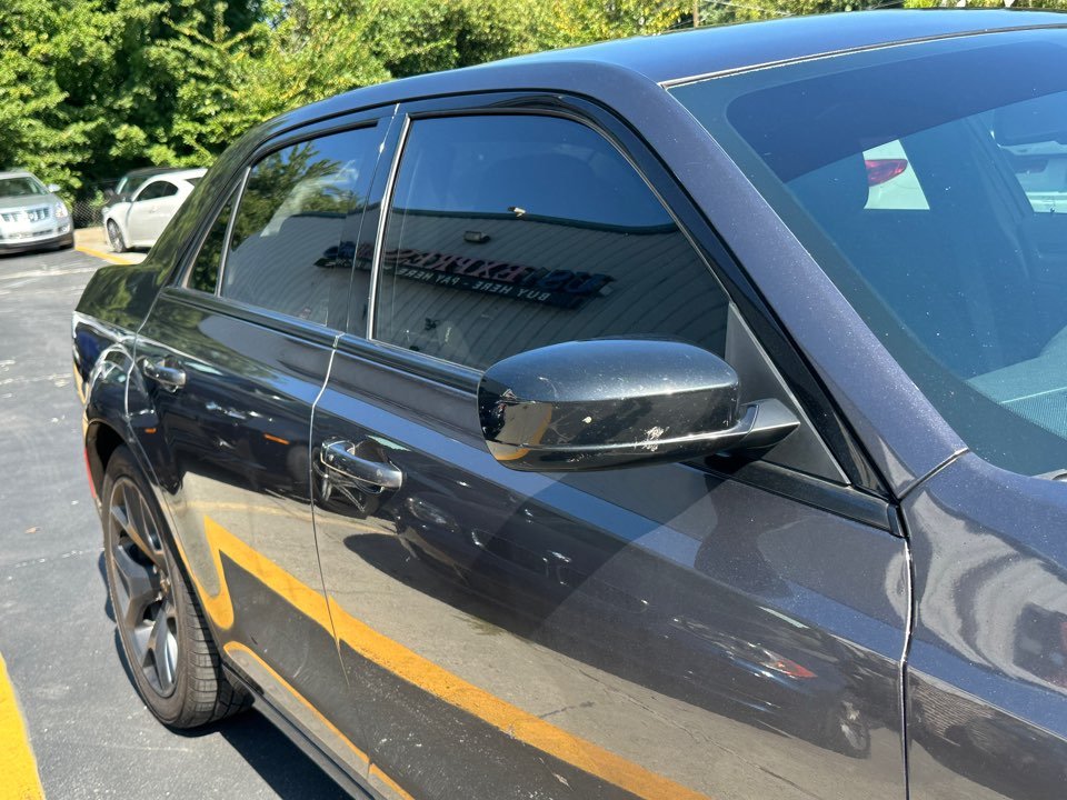 2021 Chrysler 300 - $13,995