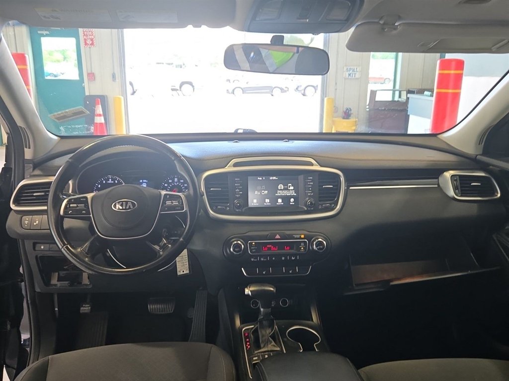 2019 Kia Sorento - $8,803