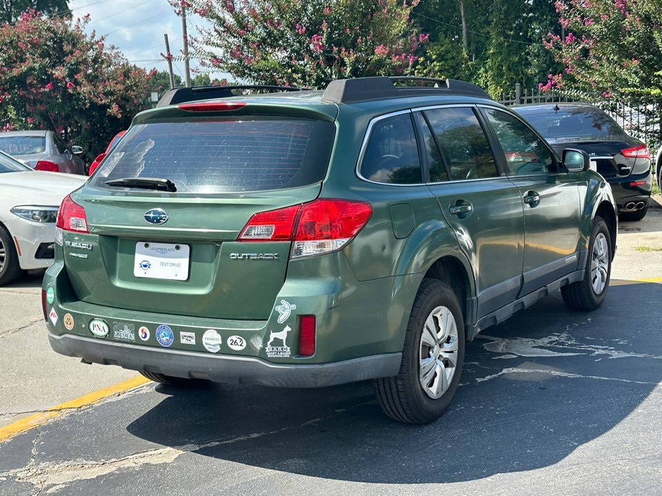 2011 Subaru Outback - $6,995