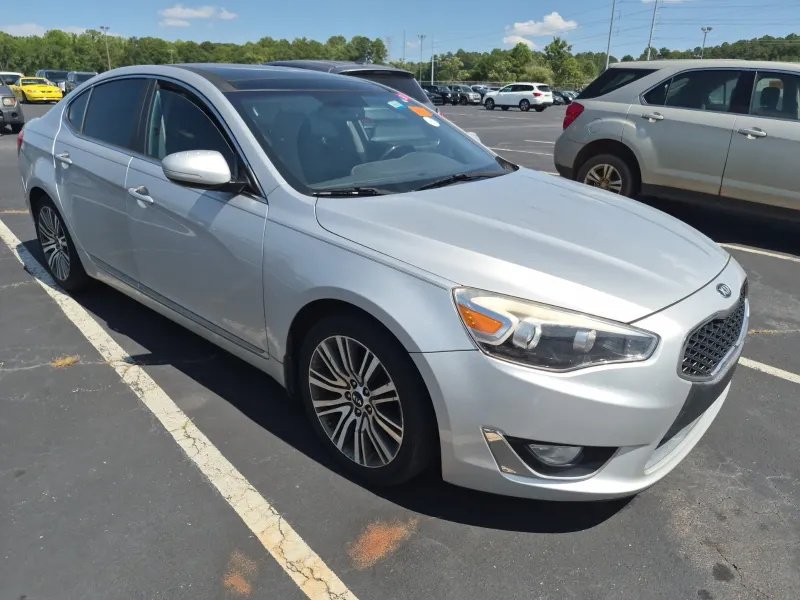 2016 Kia Cadenza - $7,935