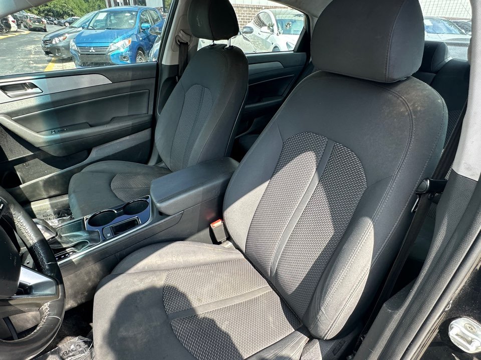 2019 Hyundai Sonata - $9,488