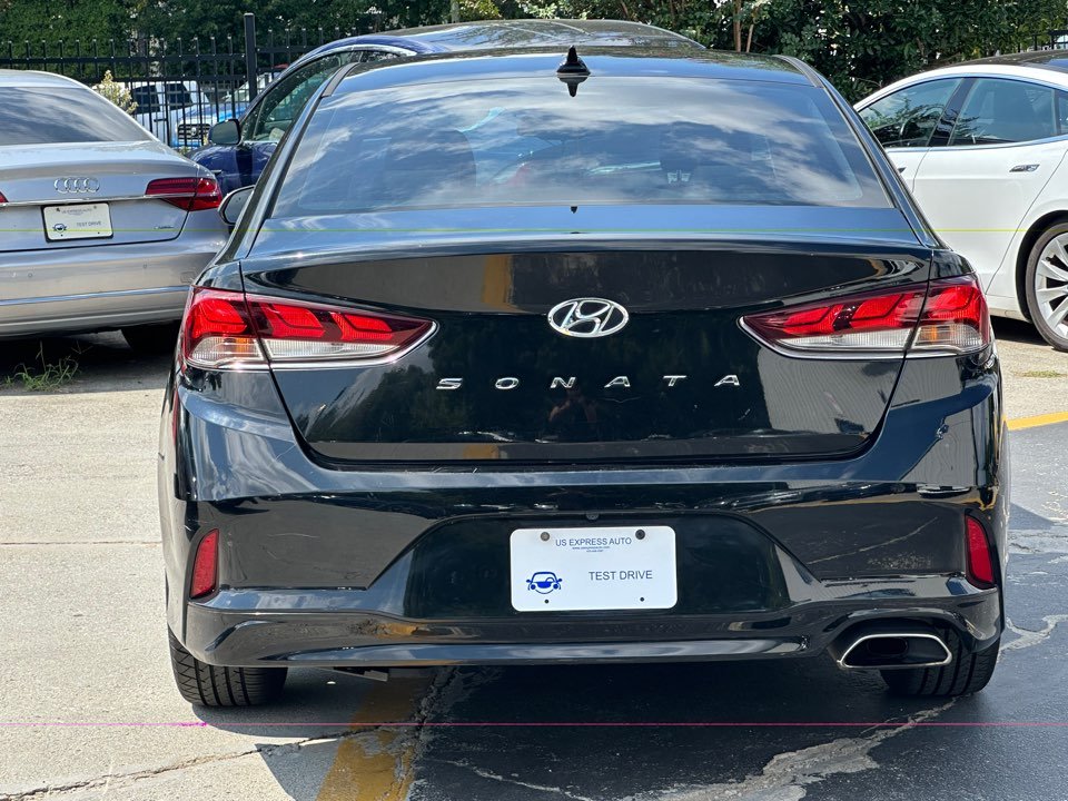 2019 Hyundai Sonata - $9,488