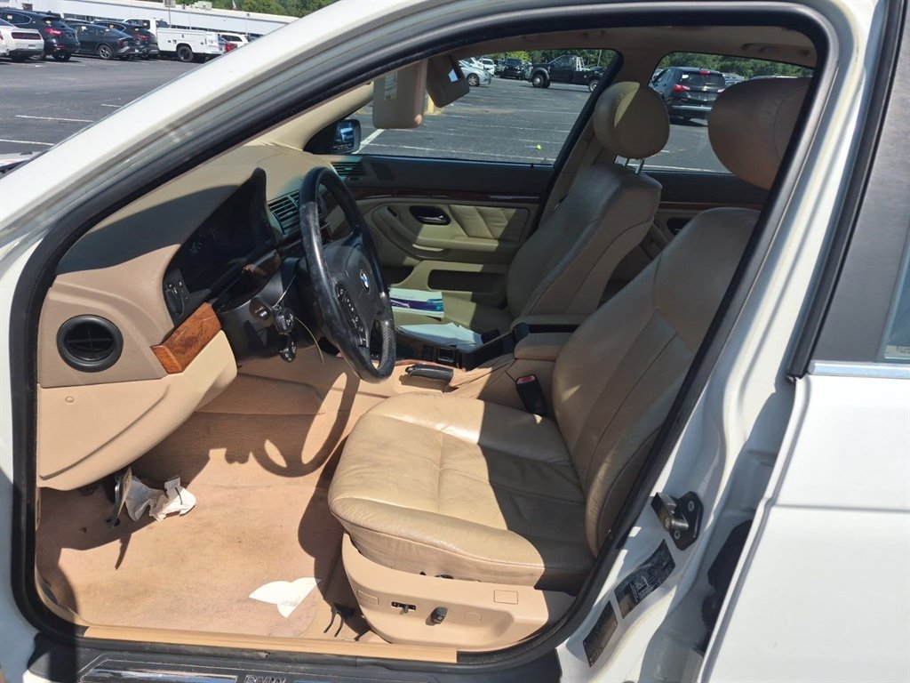 1999 BMW 528i - $5,995