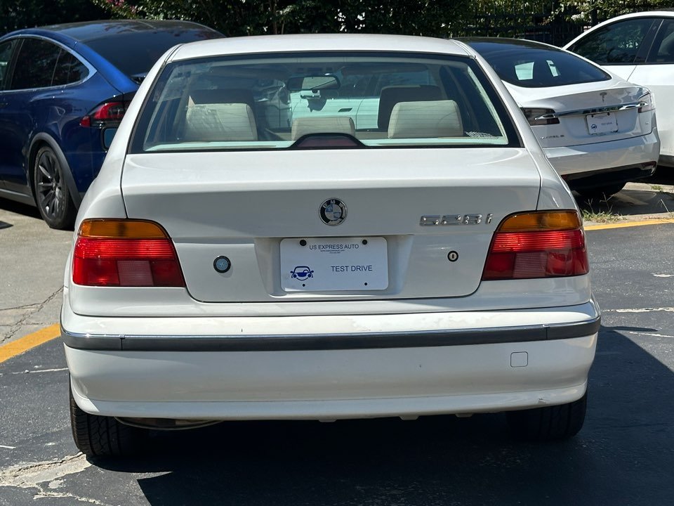 1999 BMW 528i - $5,995