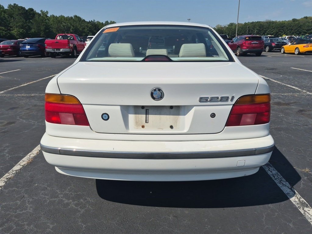 1999 BMW 528i - $5,995