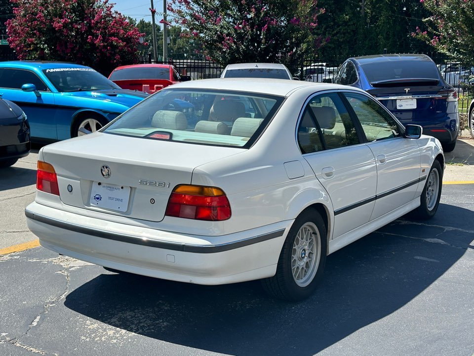1999 BMW 528i - $5,995