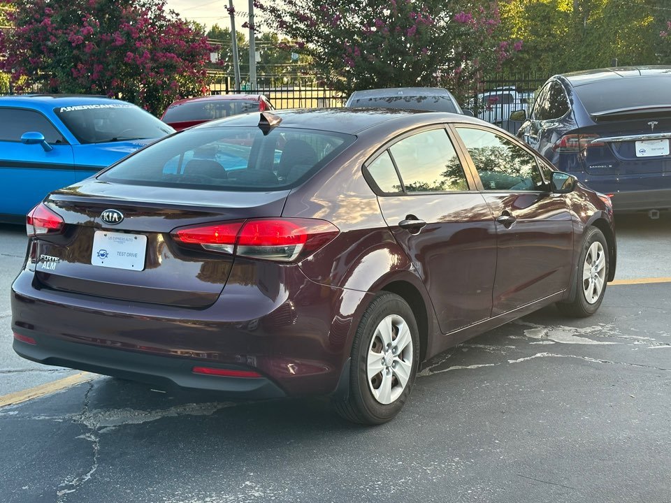 2018 Kia Forte - $9,488