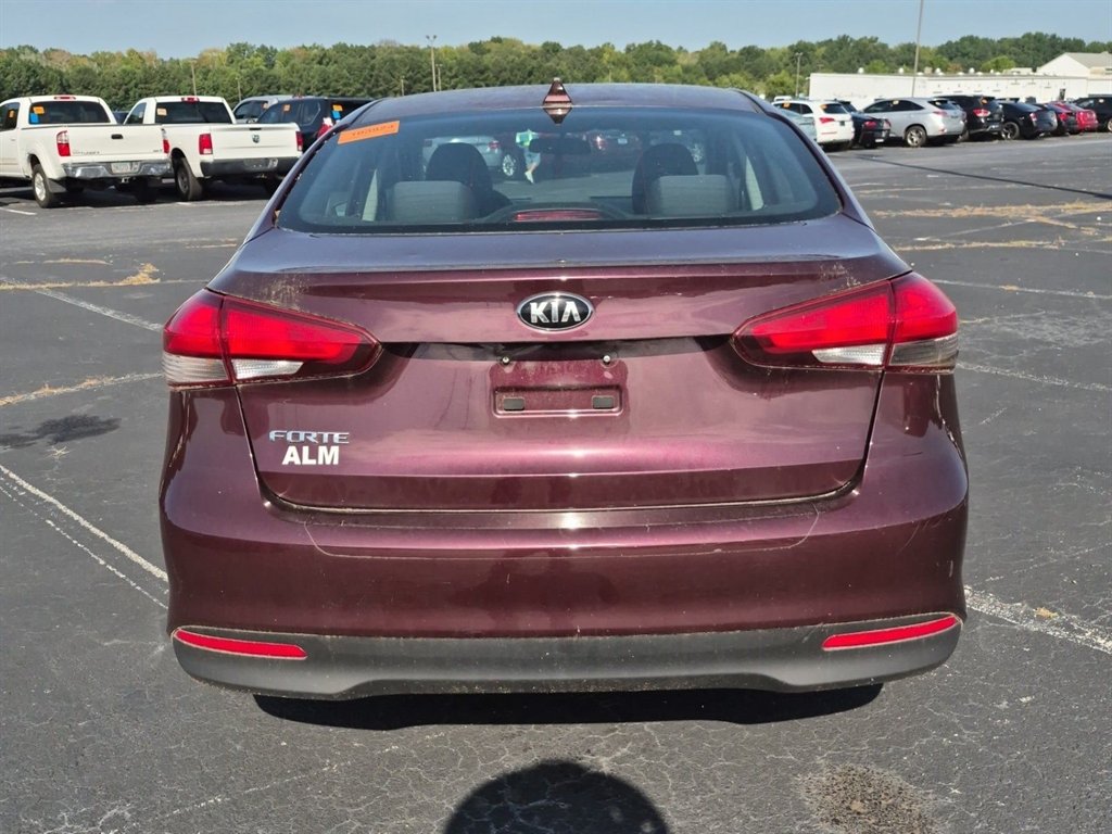 2018 Kia Forte - $9,488