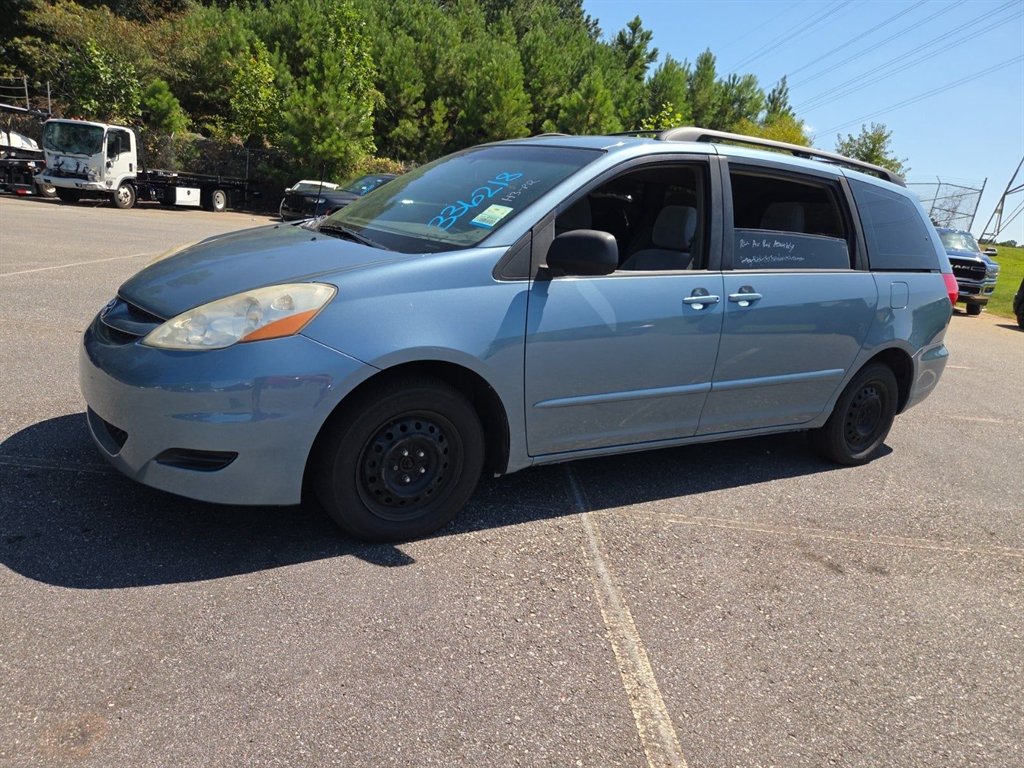 2010 Toyota Sienna - $8,468