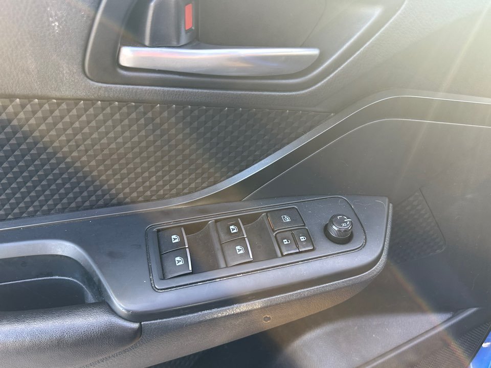 2018 Toyota C-HR - $13,095