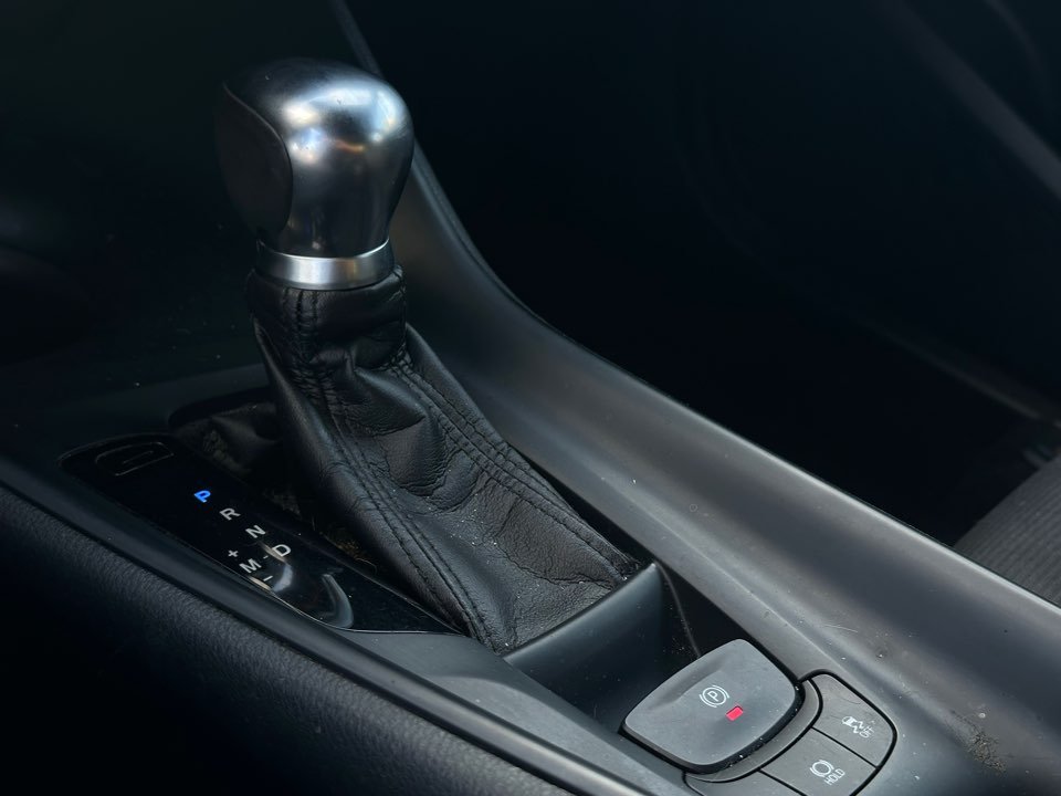 2018 Toyota C-HR - $13,095