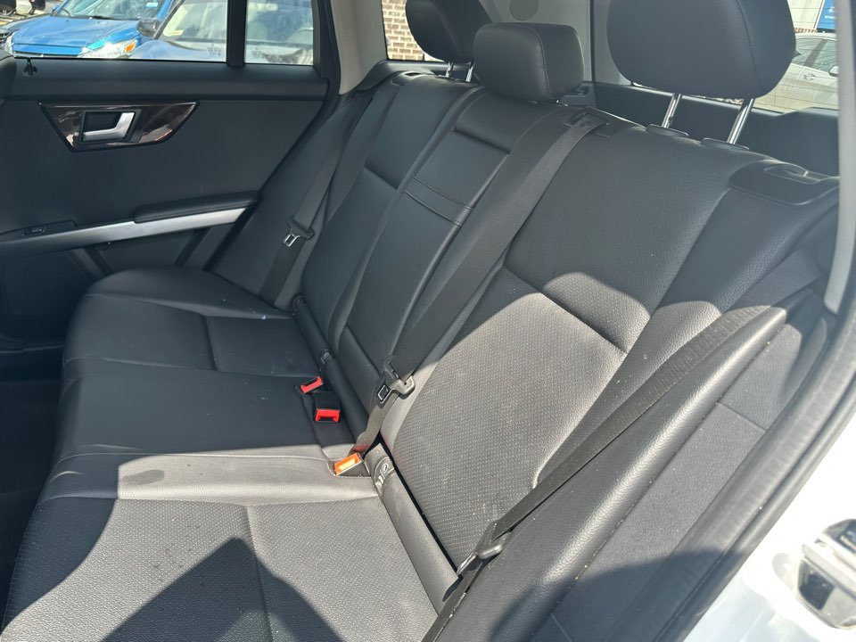 2015 Mercedes-Benz GLK-Class - $9,705