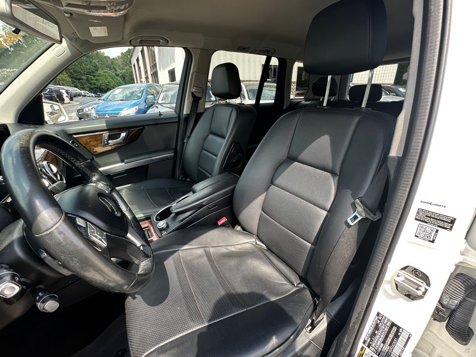 2015 Mercedes-Benz GLK-Class - $9,705