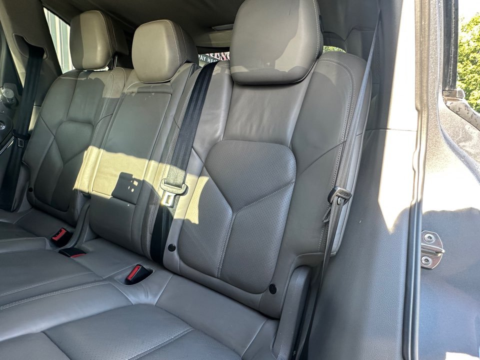 2012 Porsche Cayenne - $9,995