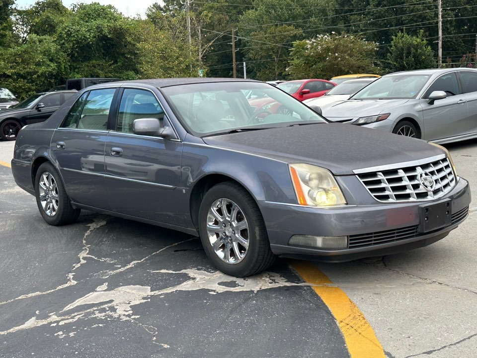 2008 Cadillac DTS - $7,995