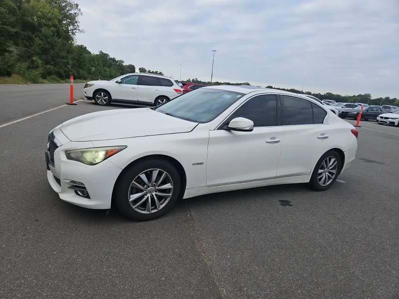 2014 INFINITI Q50 - $6,075