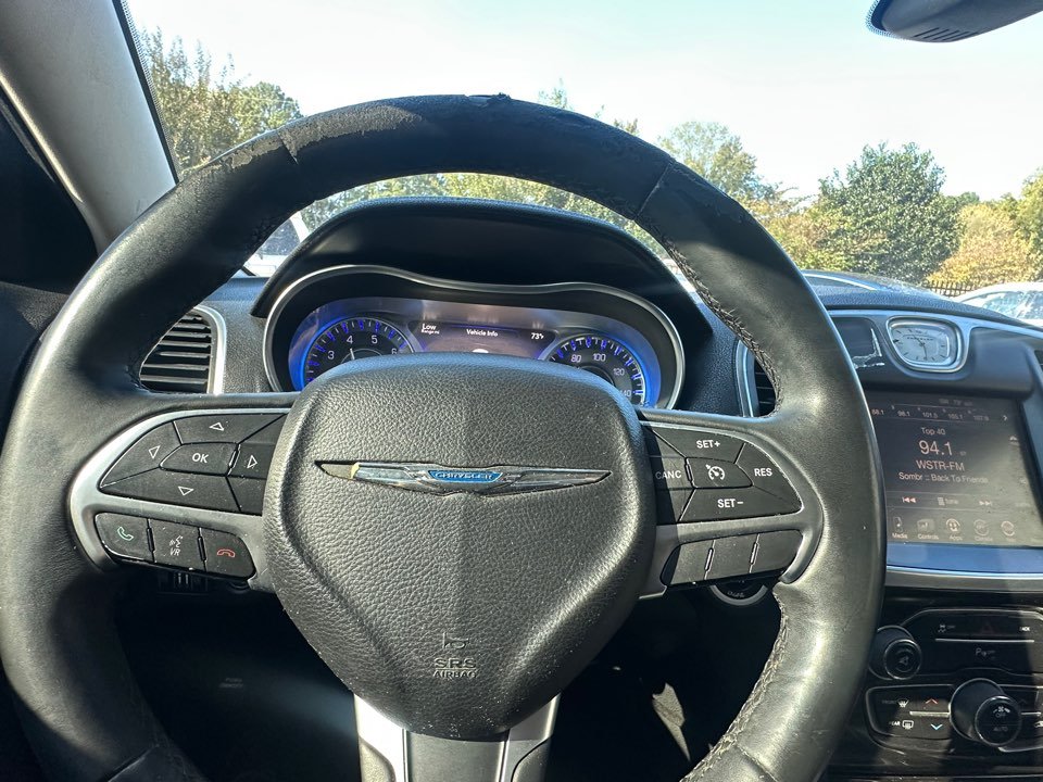 2015 Chrysler 300 - $8,228