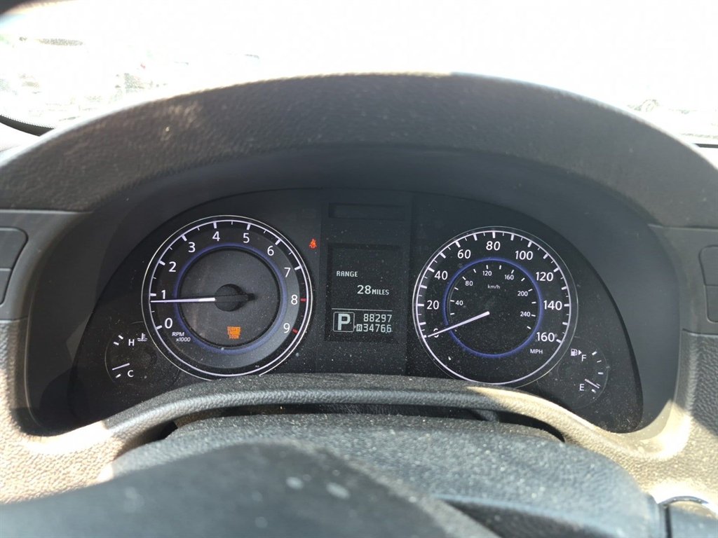 2015 INFINITI Q40 - $8,888