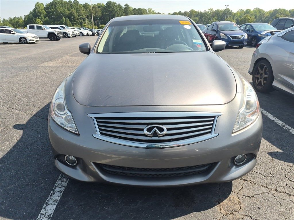 2015 INFINITI Q40 - $8,888