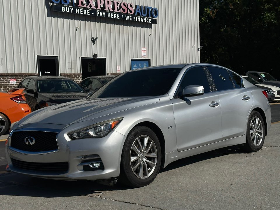 2016 INFINITI Q50 - $12,105