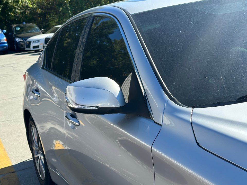 2016 INFINITI Q50 - $12,105