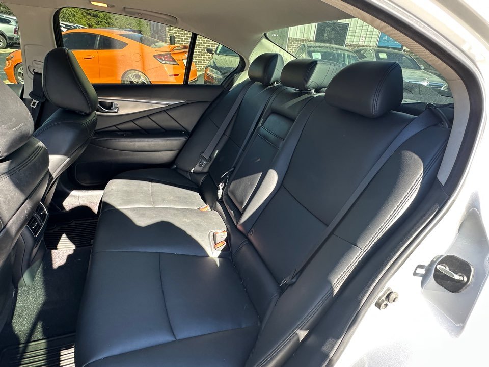 2016 INFINITI Q50 - $12,105