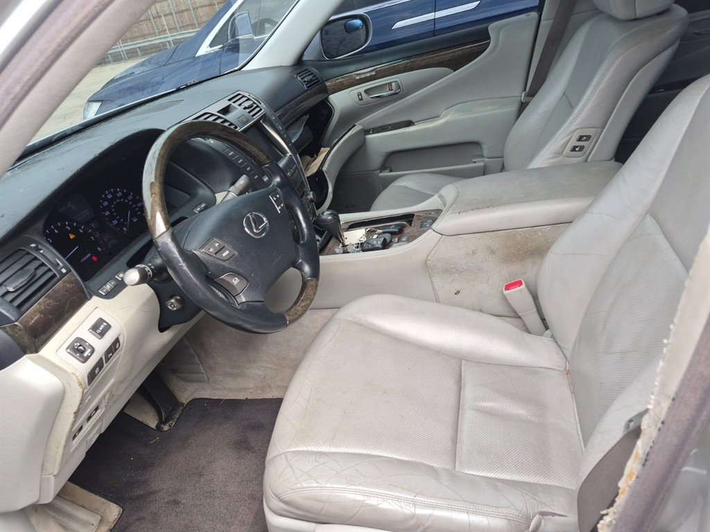 2009 Lexus LS
