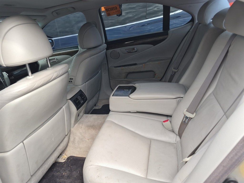 2009 Lexus LS