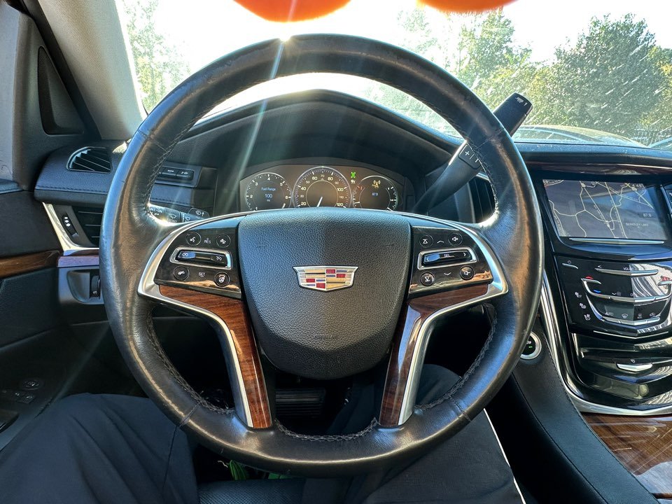 2015 Cadillac Escalade - $17,995