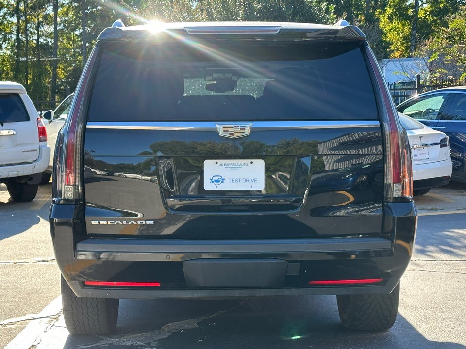 2015 Cadillac Escalade - $17,995