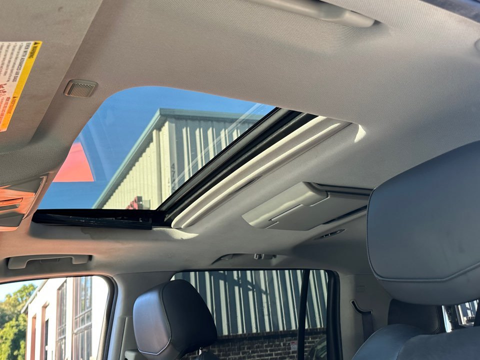 2015 Cadillac Escalade - $17,995
