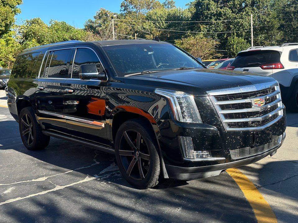 2015 Cadillac Escalade - $17,995
